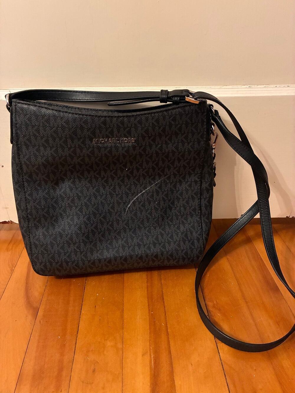 Michael Kors Black Signature Shoulder/Crossbody Bag